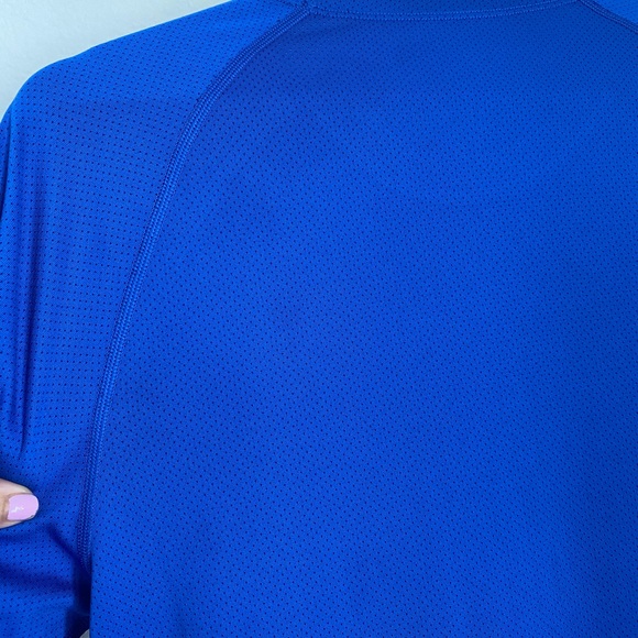 SOLD    Nike • Champion Short Sleeve Shirt - Picture 13 of 13